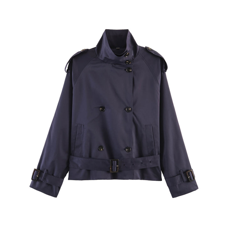 Damen 20+ kurzer Doppelreiher Trenchblouson im Boxy‑Cut mit Stehkragen Schulterklappen und verstellbarem Taillengürtel Drune
