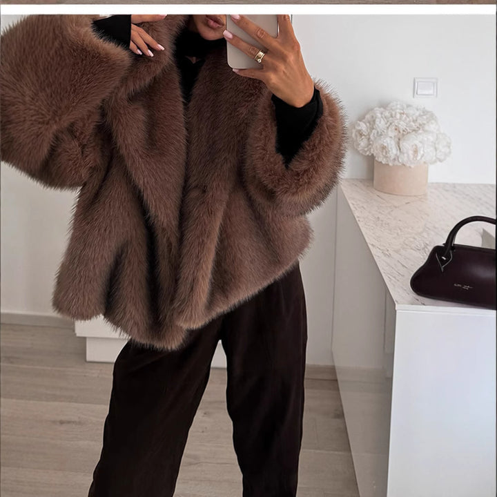 Damen stylischer Kunstfellmantel mit breitem Kragen Drune