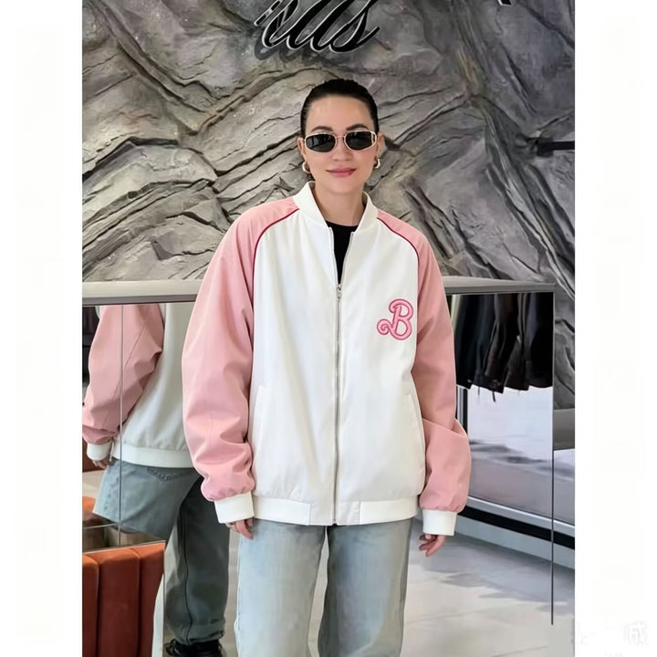 Damen College‑Bomberjacke mit Kontrastärmeln und gesticktem Monogramm Drune