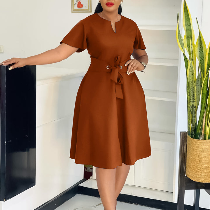 Damen Sommerliches Wickelkleid mit legerem Schnitt und Taillengürtel Drune