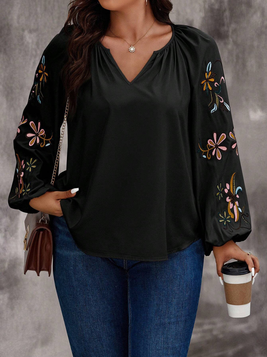 Damen Locker sitzende V-Ausschnitt Bluse mit floraler Stickerei an Ballonärmeln Drune