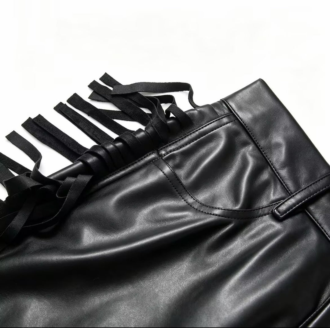 Damen Weite Kunstleder-Culotte mit seitlichen Fransen Drune