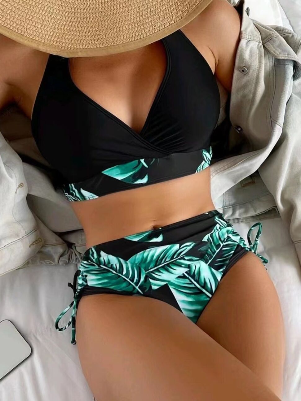 Damen Bikiniset mit raffiniertem Wickeloberteil und verstellbaren Seiten Drune