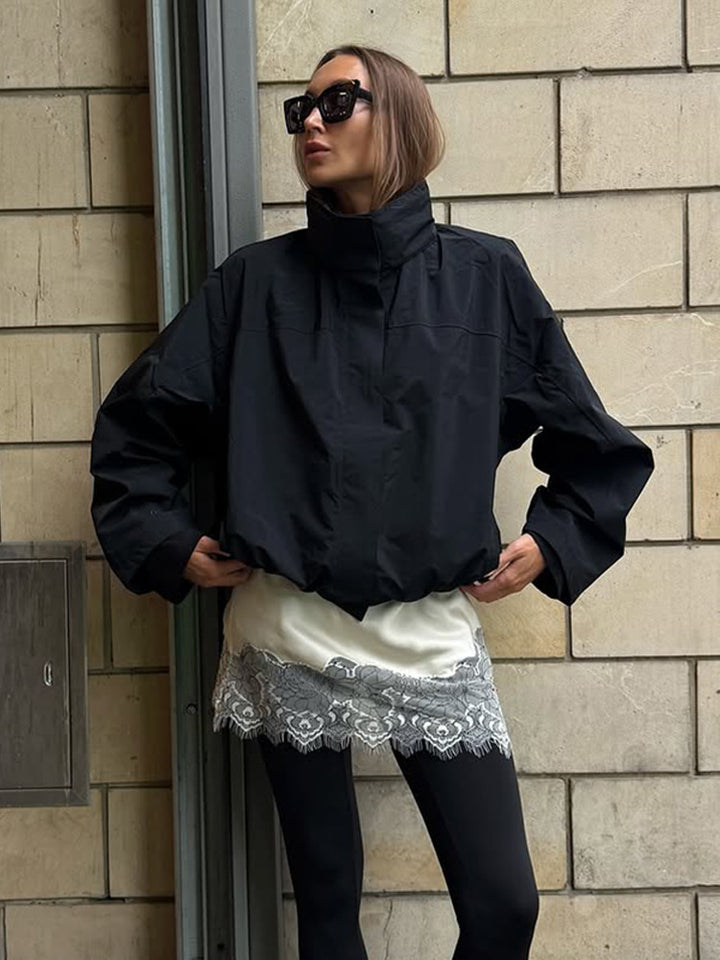 Damen Cropped Windjacke mit hochschließendem Stehkragen und kastiger Silhouette Drune
