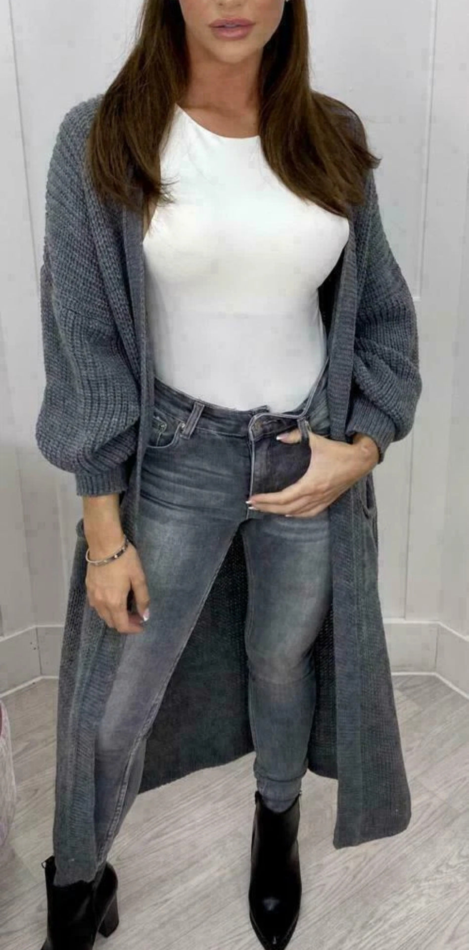 Damen Grobstrickcardigan mit lässiger Passform und langen Ärmeln Drune