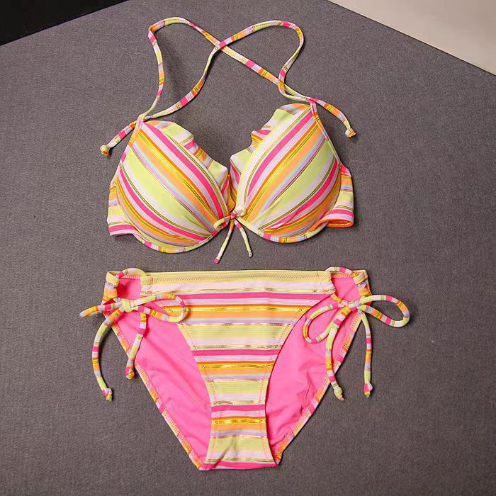 Damen Bikiniset mit farbenfrohem Streifenmuster und dekorativen Rüschen Drune