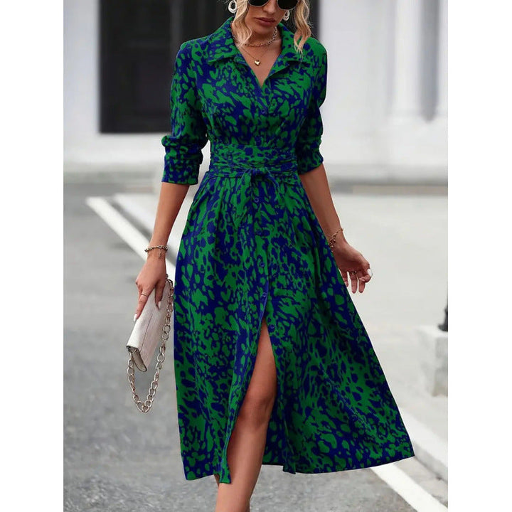 Damen Maxikleid mit figurbetontem Schnitt und elegantem Animal-Print Drune
