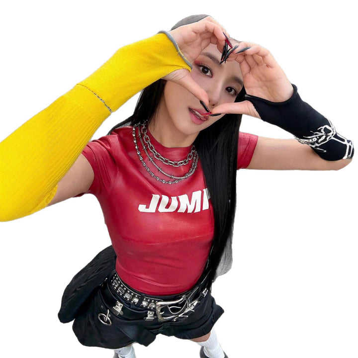 Damen Sportshirt aus glänzendem Material Drune