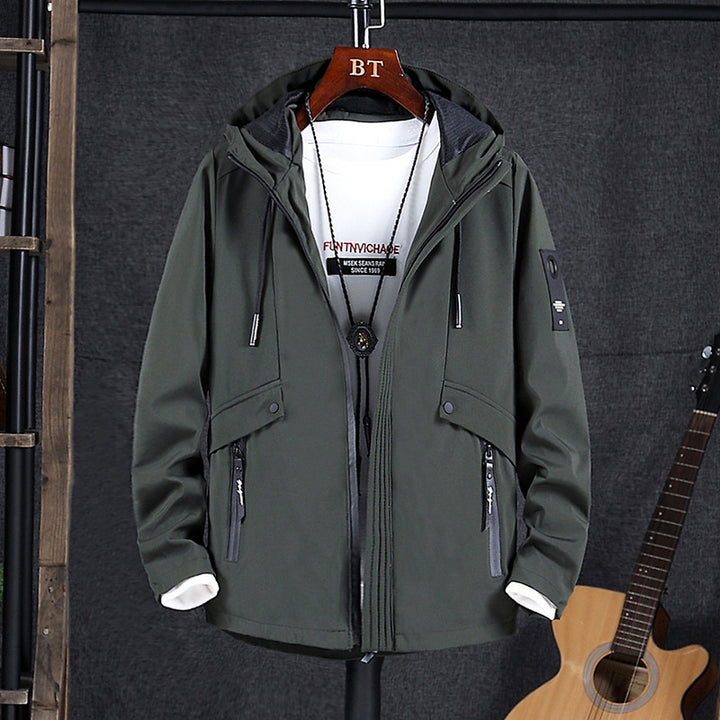 Herren Softshell-Fieldblouson mit Kapuze, verdecktem Zwei-Wege-Reißverschluss und multiplen Utility-Taschen Drune