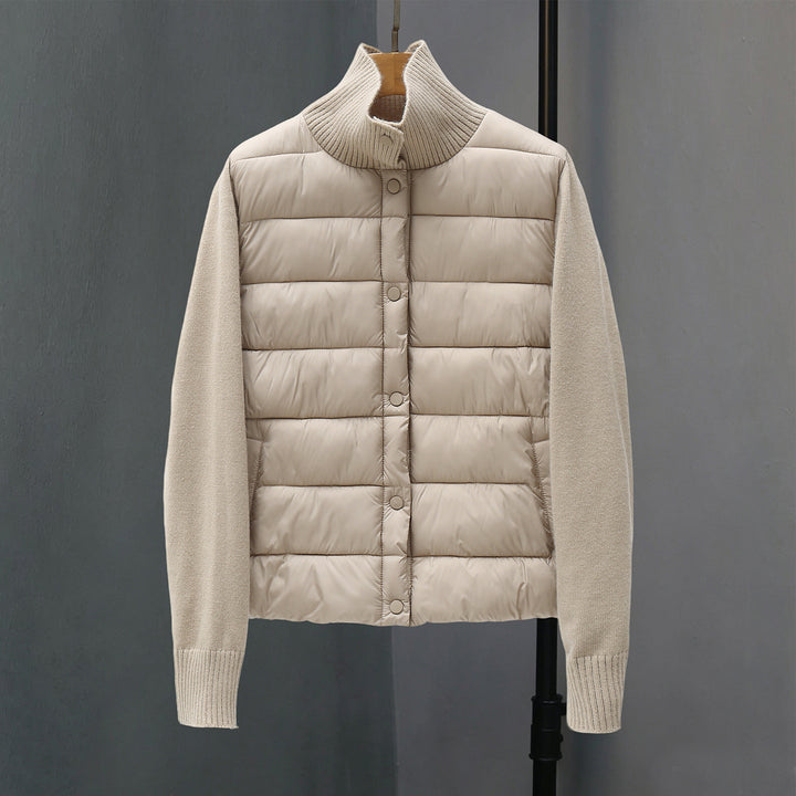 Damen nan gesteppte Hybridjacke mit wattierter Frontpartie, Feinstrickärmeln und hohem Rippenkragen Drune