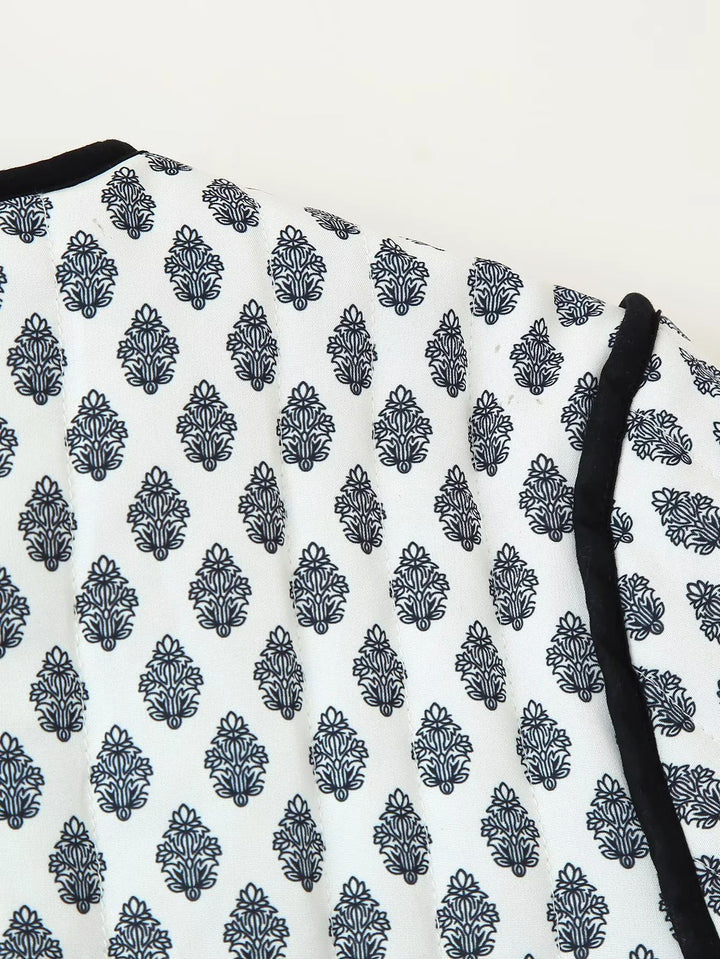 Damen modische kurz geschnittene Jacke mit kontrastierenden Paspeln und praktischen Taschen Drune
