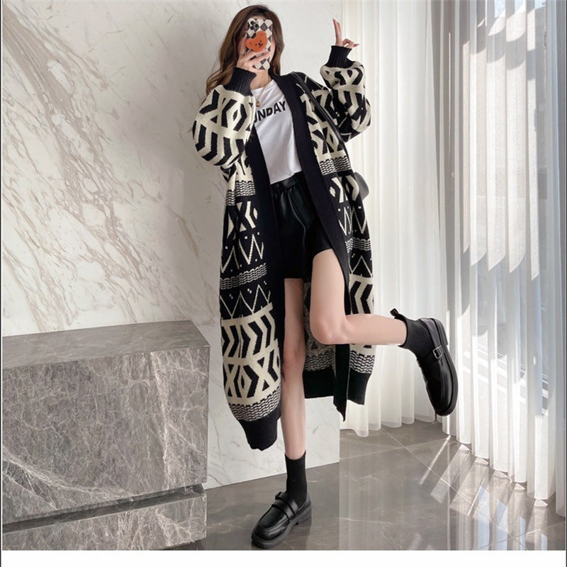 Damen Long Cardigan mit grafischem Design und tiefen Taschen Drune