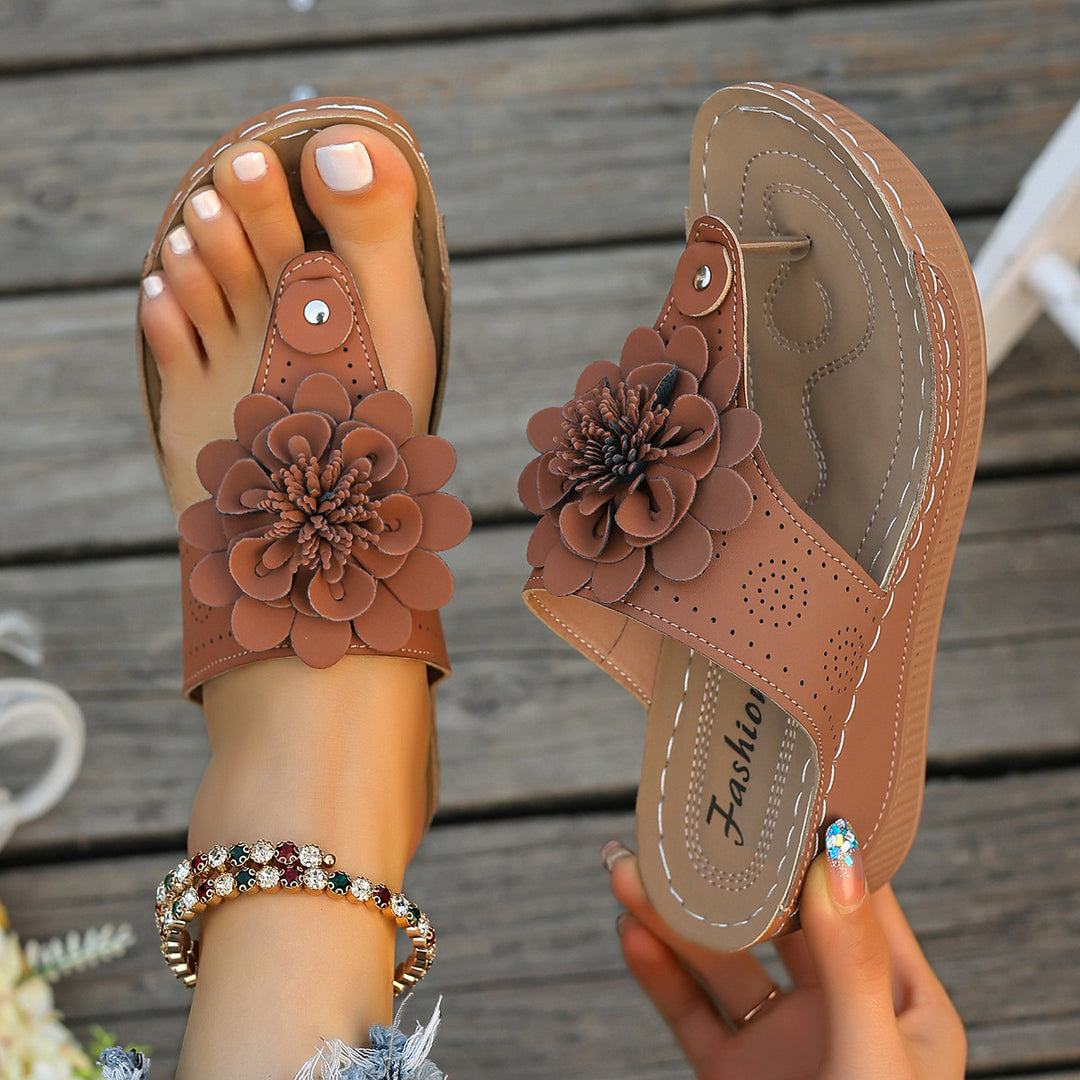 Damen Zehentrenner-Sandalen mit floralem Zier-Detail und ergonomischem Fußbett Drune