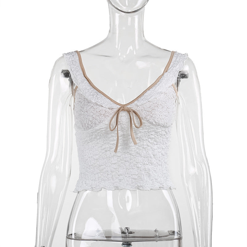 Damen elegantes Spitzentop mit verspielten Rüschendetails und Raffungen Drune