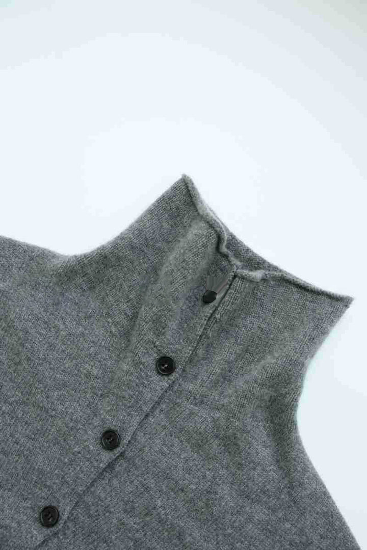 Damen modischer Strickcardigan mit hohem Kragen und Knopfleiste Drune