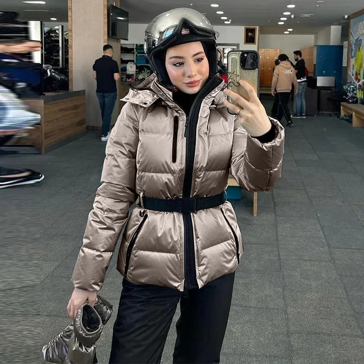 Damen warme Steppjacke mit abnehmbarer Kapuze und Taillengürtel Drune