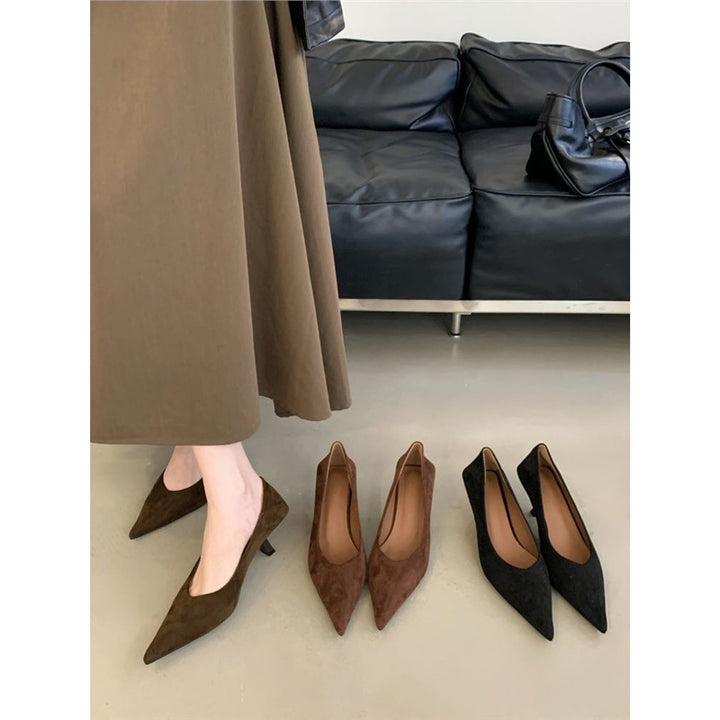 Damen Spitz zulaufende Wildleder‑Pumps mit niedrigem Kittenabsatz und ergonomischem Komfortfußbett Drune