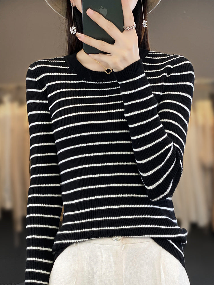 Damen Schmal geschnittener Feinstrick-Pullover mit dezenter Streifenstruktur und Rundhals Drune