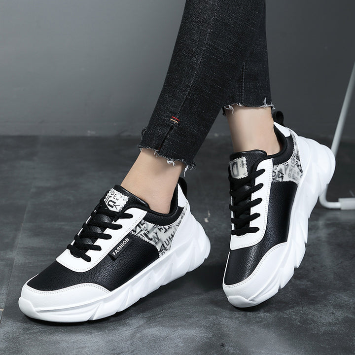 Damen nan urbaner voluminöser Sneaker mit weichem Kunstfellfutter, gepolstertem Einstieg und markanter Profilsohle Drune