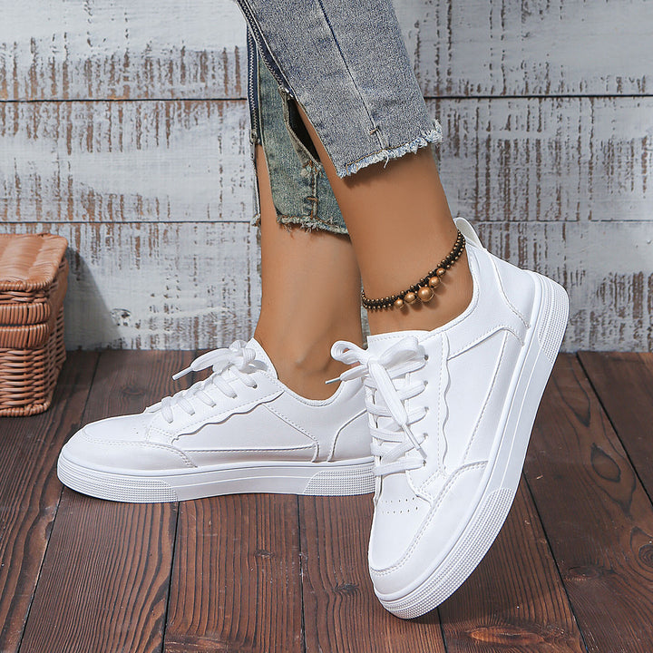 Damen Plateau‑Sneaker mit minimalistischer Lederoptik und gepolstertem Komfortfußbett Drune