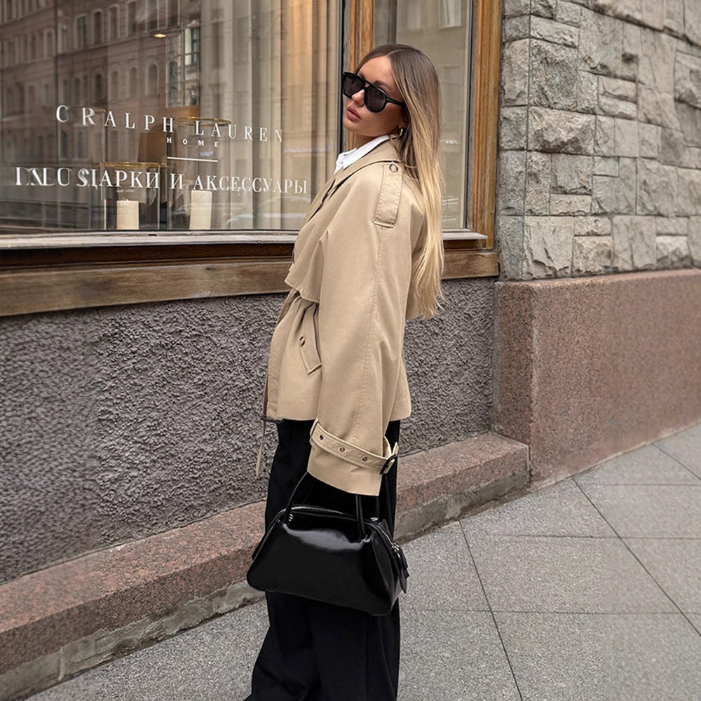 Damen elegante Übergangsjacke mit weich fließendem Schnitt und Taillengürtel Drune