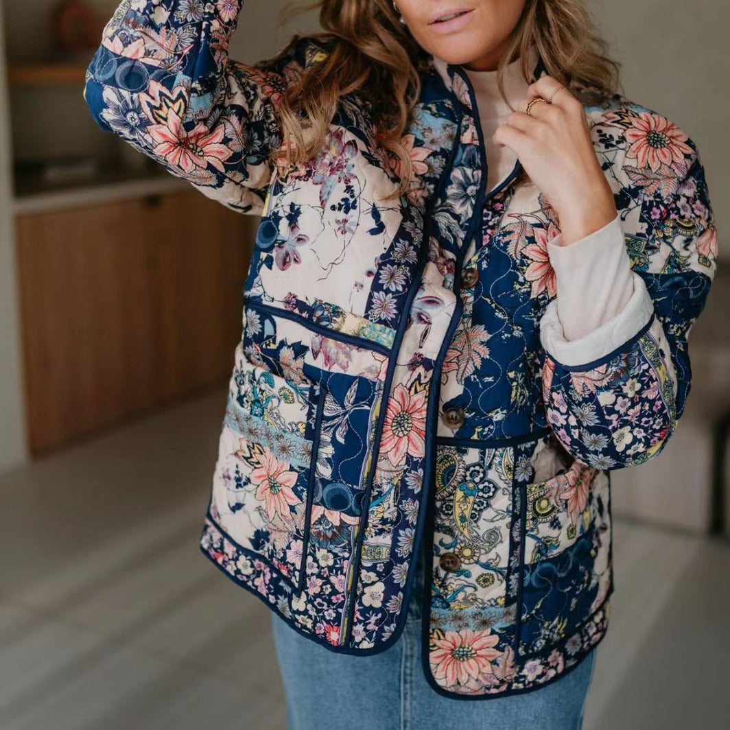Damen Steppjacke mit floralem Design und praktischen Taschen Drune