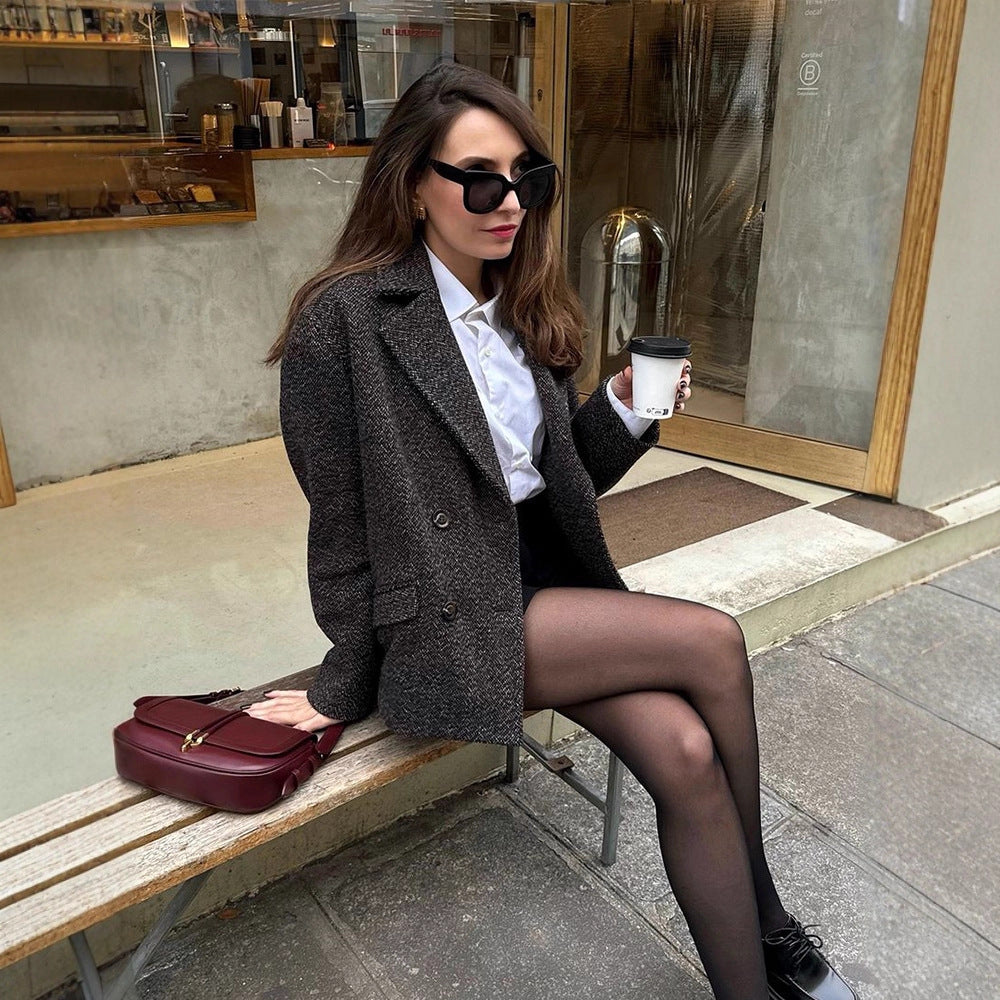 Damen Kurztaillierter Doppelreiher-Blazer aus Bouclé‑Tweed Drune