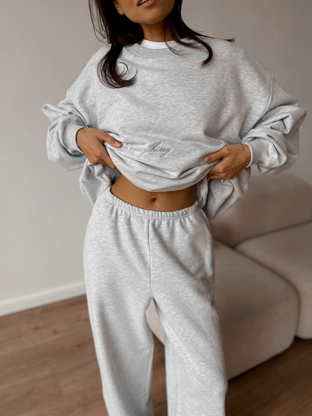 Damen lässiges Lounge-Set aus French-Terry mit oversized Cropped-Sweatshirt und hoher Taillen-Jogginghose Drune