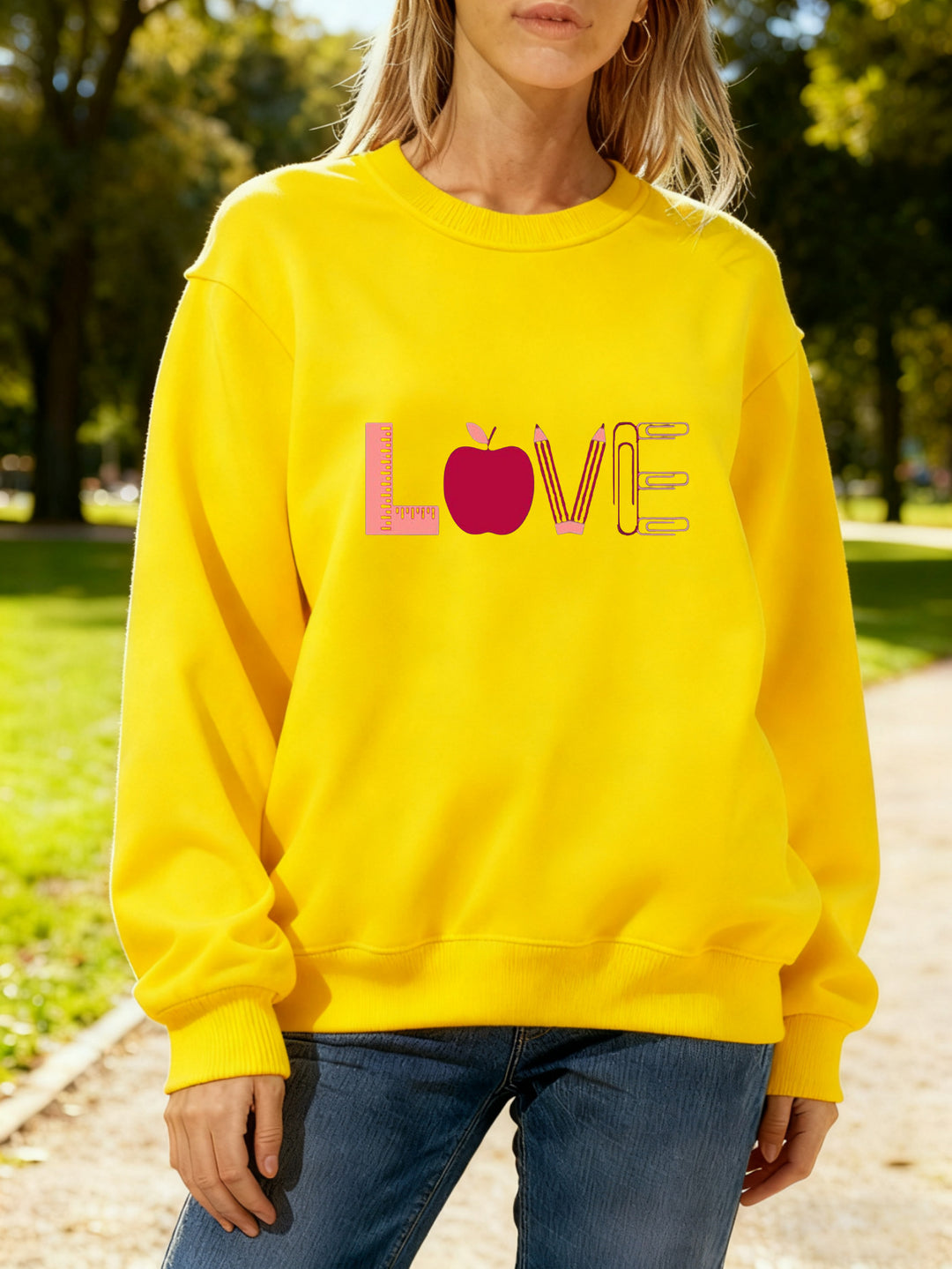 Damen Sweatshirt mit kreativem Love-Motiv Drune