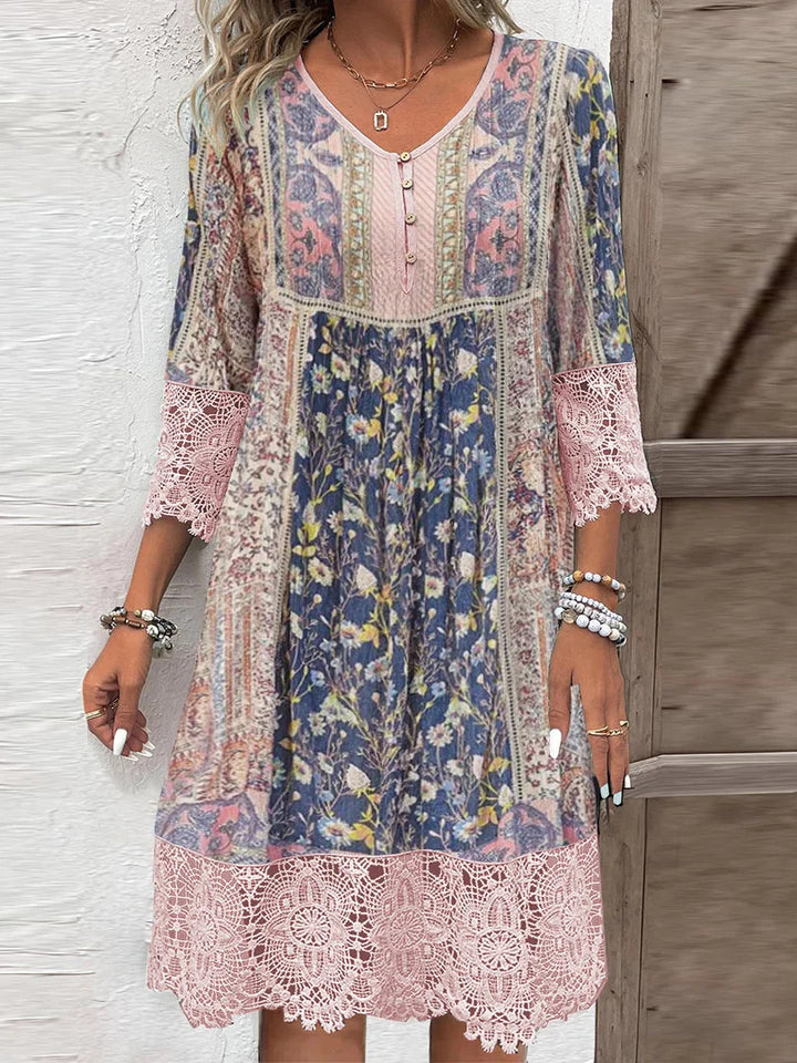 Frauen Boho Midi Kleid mit floralem Patchwork-Druck, Dreiviertelärmel und Häkelspitze Drune