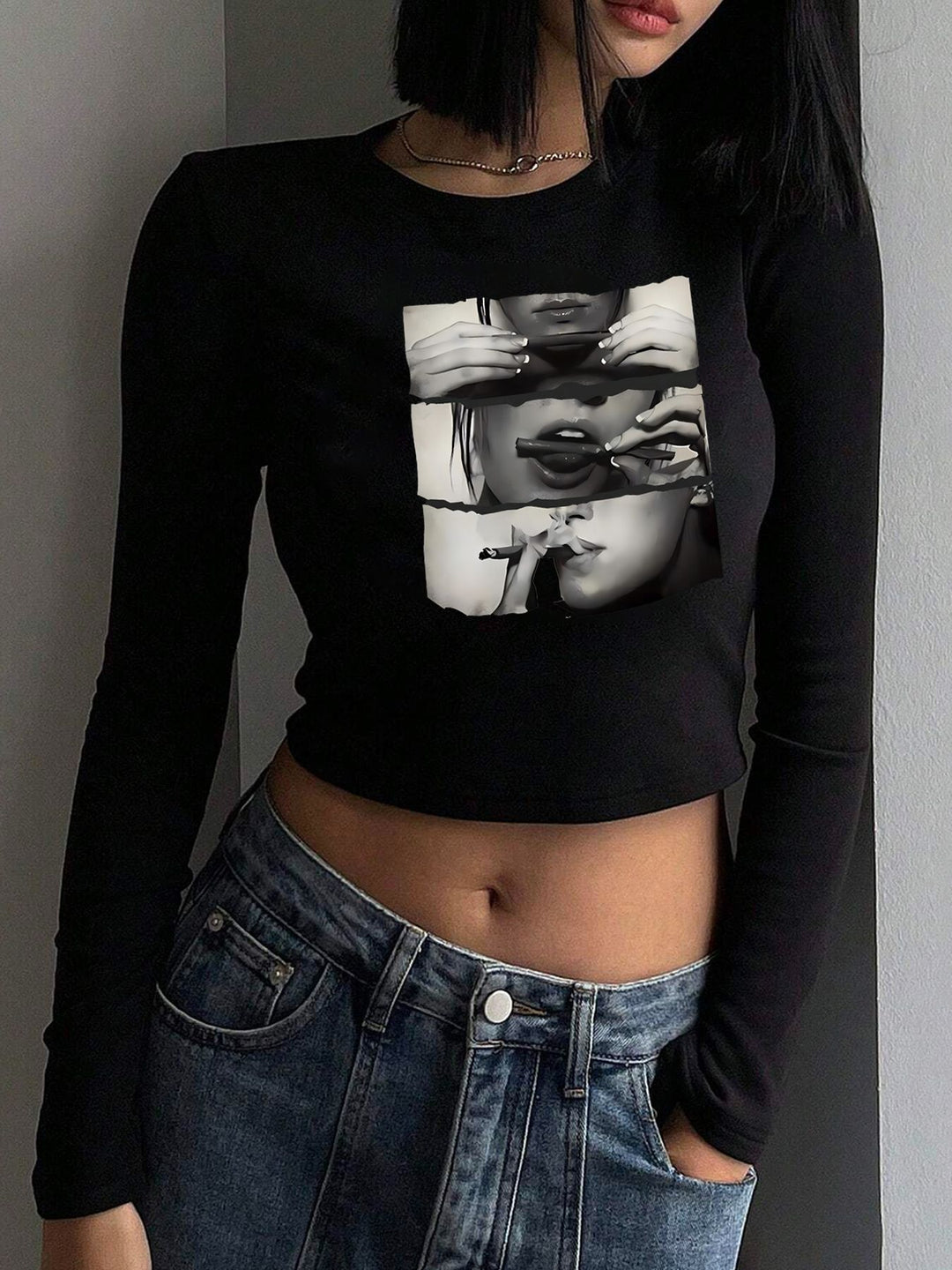 Damen nan figurbetontes langärmeliges Cropped-Shirt mit fotorealistischer Lippen-Collage und schmaler Passform Drune