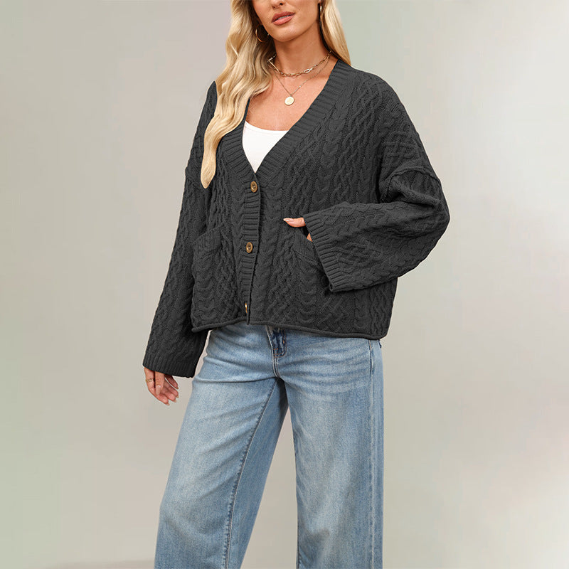 Damen Strickjacke mit Kabelmuster und Taschen Drune
