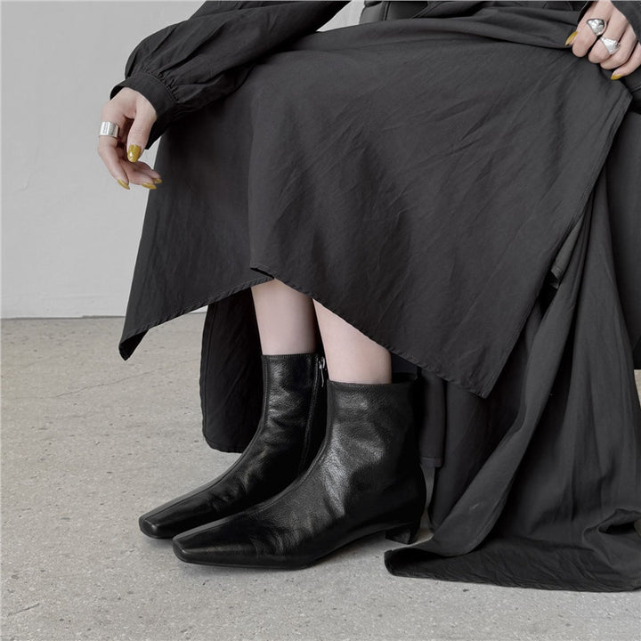 Damen Elegante Leder‑Ankle‑Boots mit quadratischer Zehenform, kurzem Sculpted‑Absatz und Innenreißverschluss Drune