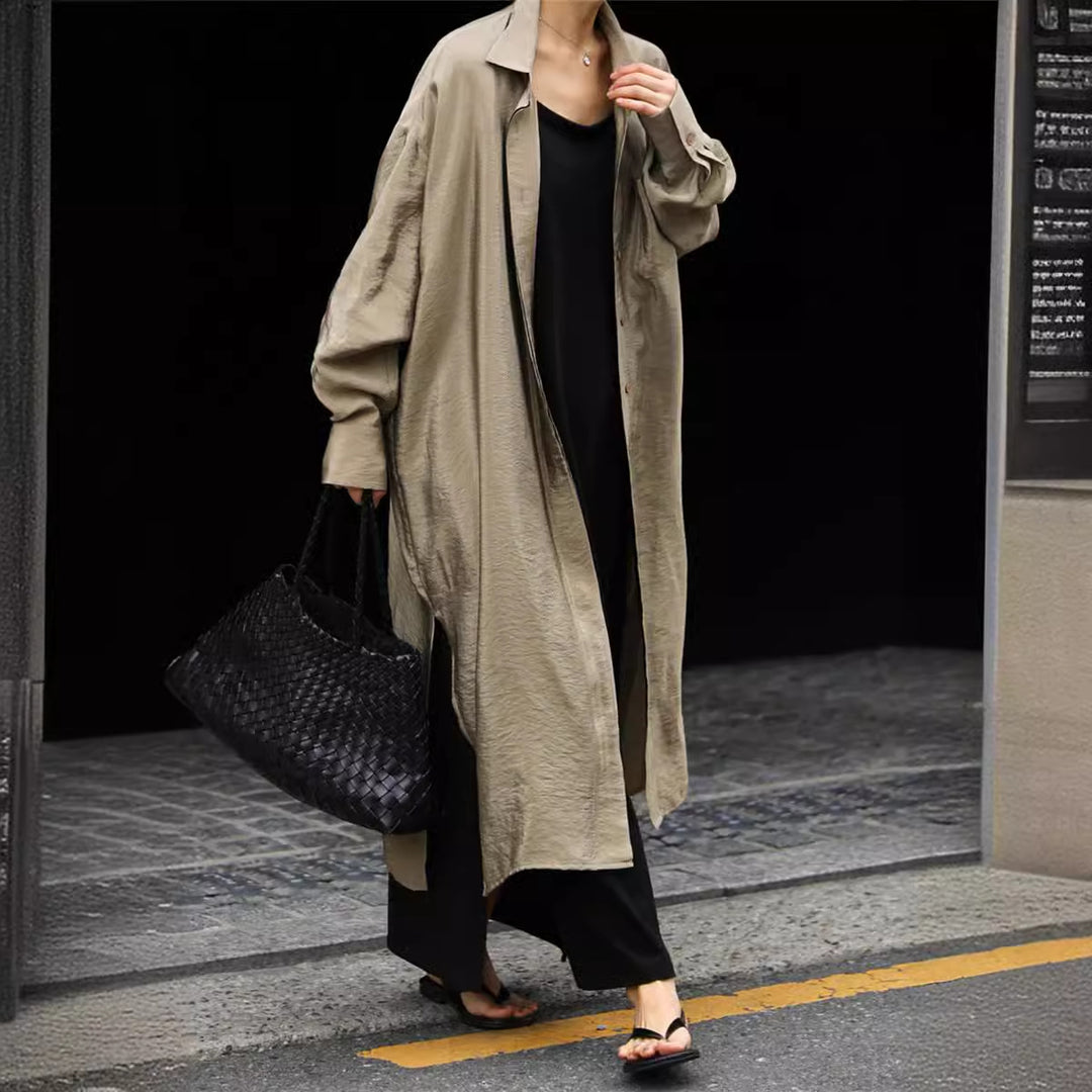 Damen Langer Satin‑Effekt Duster mit Stehkragen, Oversize‑Schnitt und tiefen Seitenschlitzen Drune