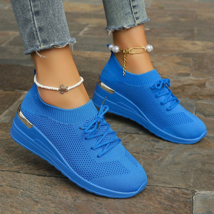 Damen Strick-Sneaker mit Keilsohle, sockenähnlichem Schaft und Metallic-Fersenakzent Drune