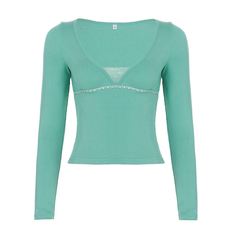 Damen Tailliertes Cropped-Longsleeve mit V‑Ausschnitt, feinem Rippstrick und Spitzen-Unterbrust Drune