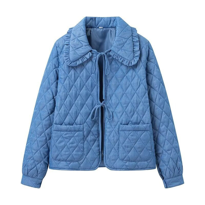 Damen nan gesteppte Kurzjacke mit Rüschkragen, Bindebändern und aufgesetzten Taschen Drune