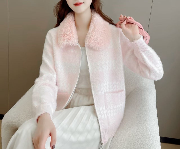 Damen Designer Strickjacke mit luxuriösem Kunstfellkragen Drune