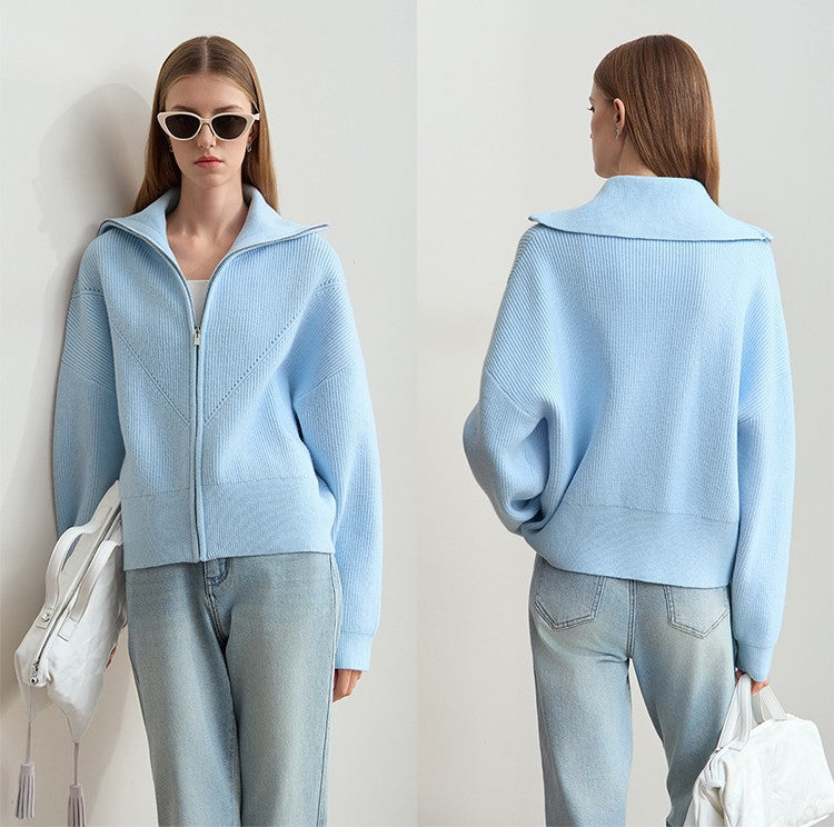 Damen cropped Strickjacke mit praktischer Kapuze und modernem Reißverschluss Drune