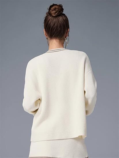 Damen Waffelstrick Cardigan mit sportlichem V-Ausschnitt und Brusttasche Drune