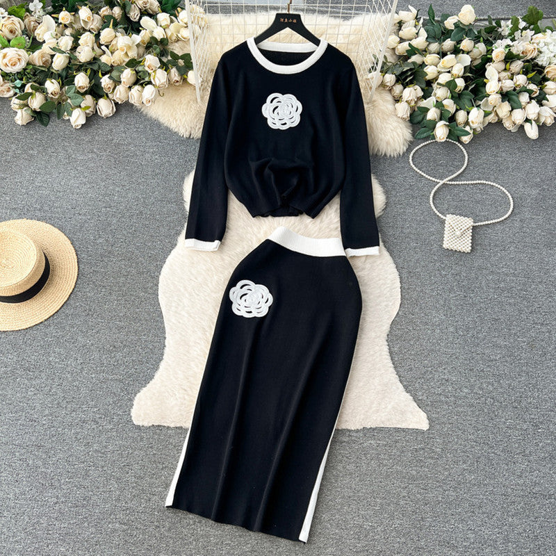 Damen modisches Strickensemble mit applizierten Blumen Drune