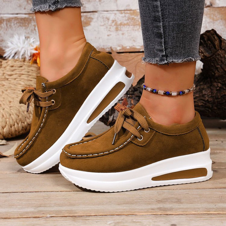 Damen Keil-Sneaker im Mokassin-Stil mit dämpfender Luftkissen-Plateausohle Drune