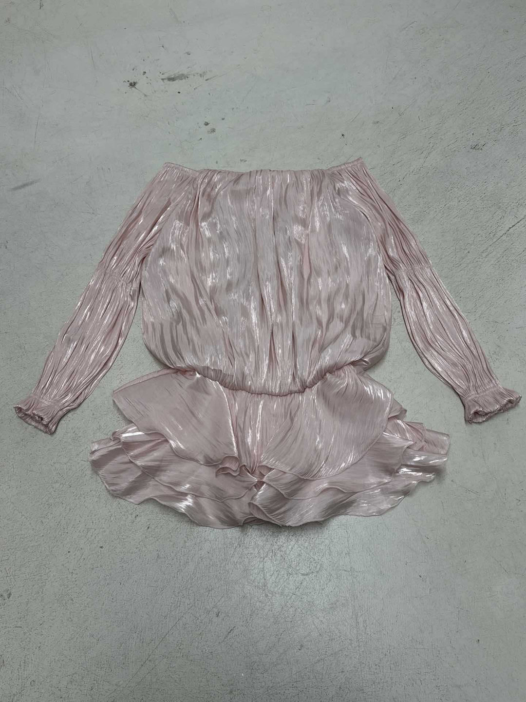 Damen luftiges Off-Shoulder Kleid mit Rüschenschnitt Drune