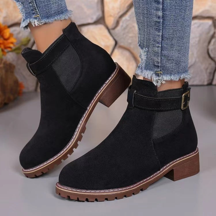 Damen nan knöchelhohe Chelsea-Boots mit elastischem Einsat z, Zierschnalle und profilierter Gummisohle Drune