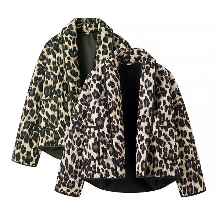 Damen nan cropped Steppjacke mit Leopardenprint, breitem Schalkragen und kontrastpaspel Drune
