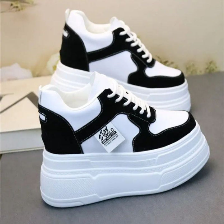 Damen Plattform Sneakers mit modischer Silhouette und stabiler Sohle Drune