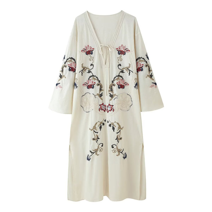 Femme besticktes Kaftankleid Drune
