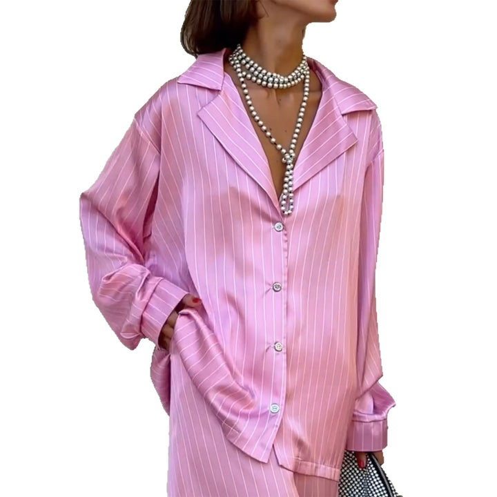 Damen Schlafanzugset aus satinierter Baumwolle mit eleganten Streifen und lockerem Schnitt Drune
