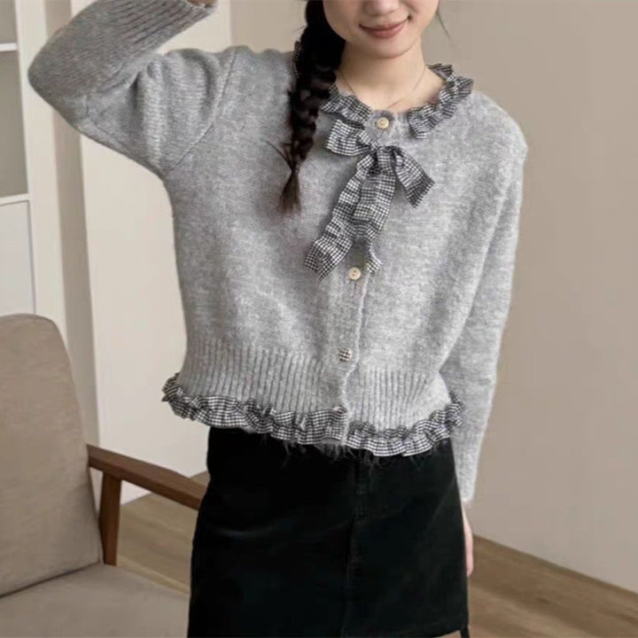 Damen Strickjacke mit Rüschen und eleganter Schleife Drune