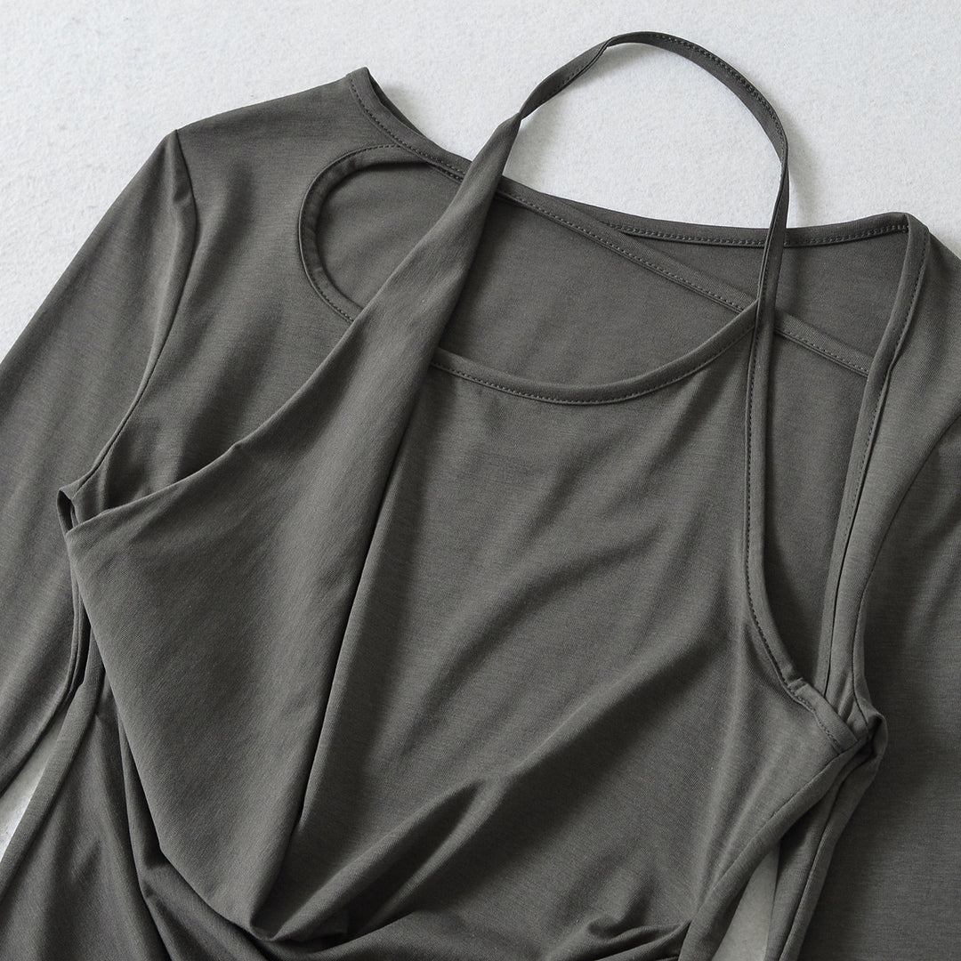 Damen Figurbetontes Langarm-Midikleid mit asymmetrischem Saum, Raffung und Neckholder Drune